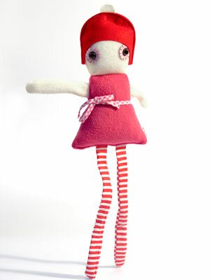 Docka Sofie cerise/r�d