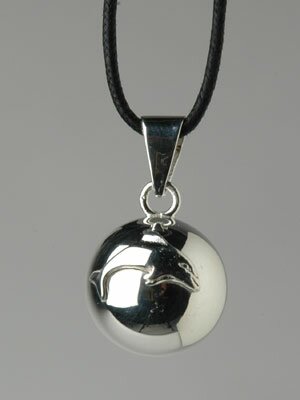 Bola m�nstrad med en delfin